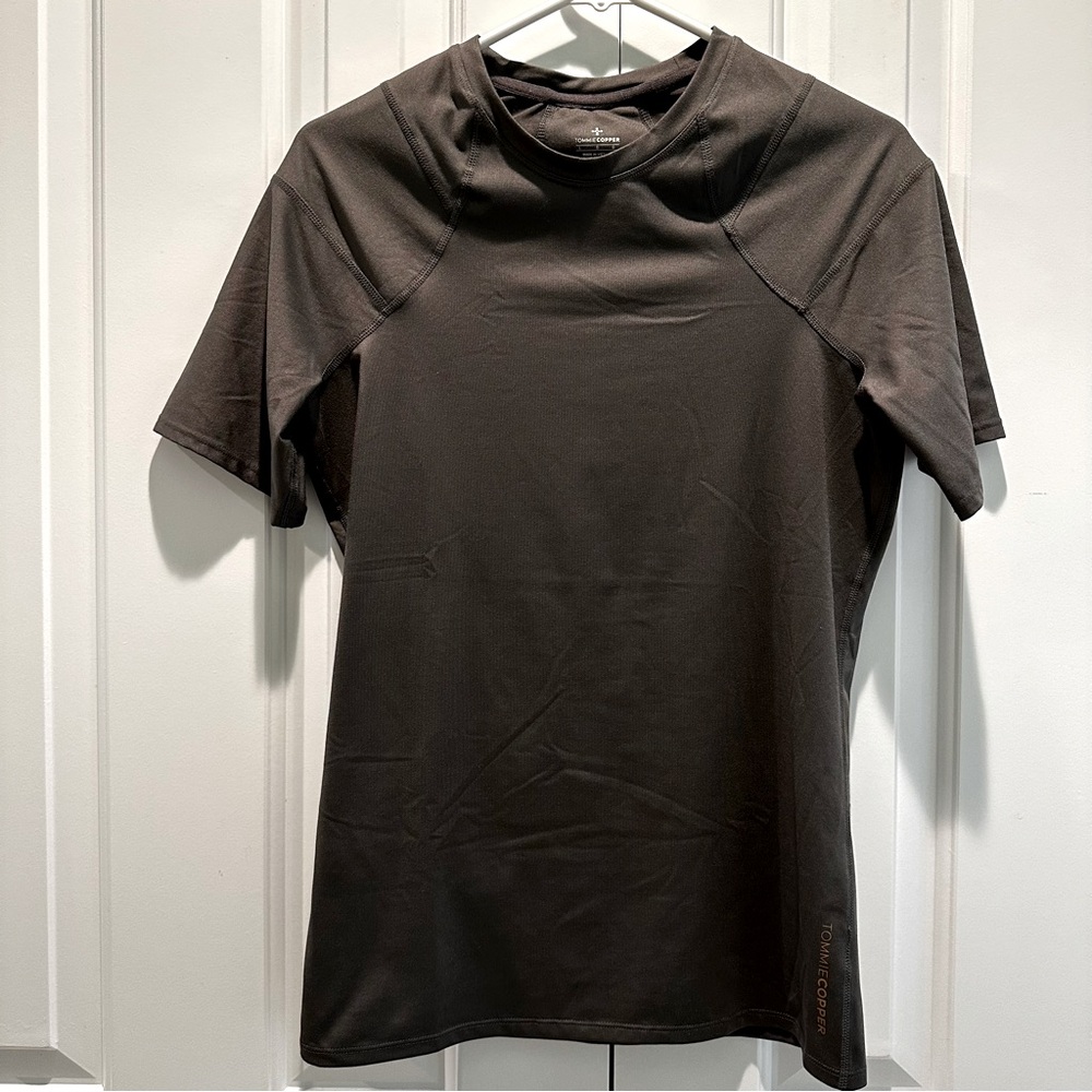 Tommie Copper Men’s Shoulder Centric Support Compression Shirt L